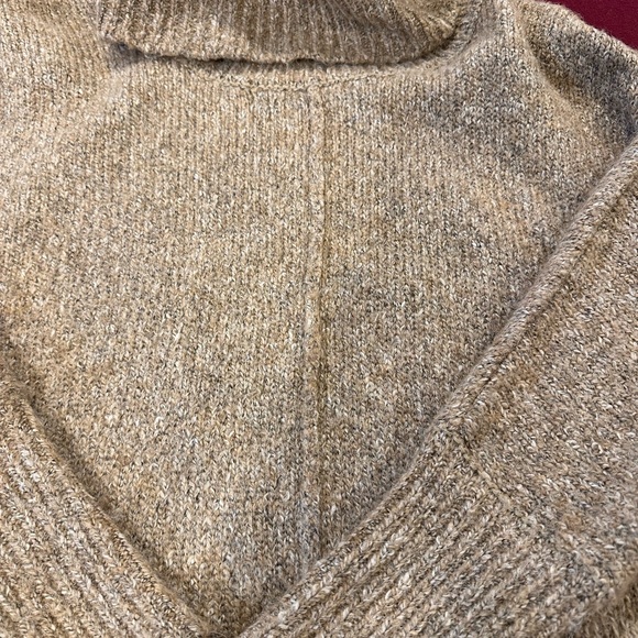 Taupe oversized sweater - Picture 3 of 3